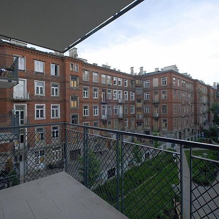 ワルシャワ2Br Apt Strzelecka 24 With Balconyアパートメント エクステリア 写真