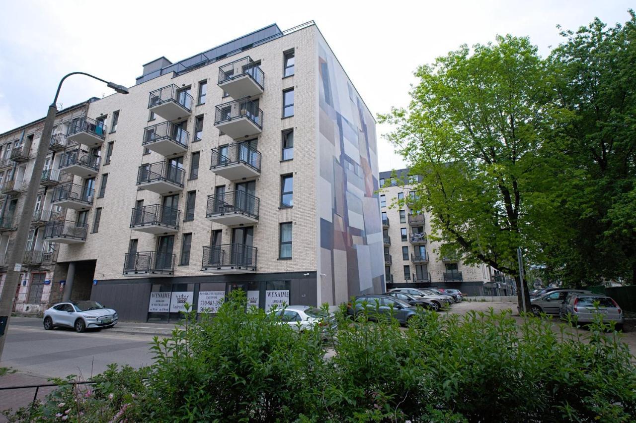 ワルシャワ2Br Apt Strzelecka 24 With Balconyアパートメント エクステリア 写真