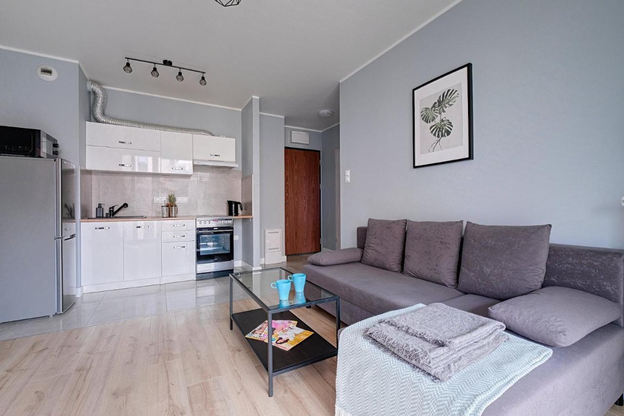 ワルシャワ2Br Apt Strzelecka 24 With Balconyアパートメント エクステリア 写真